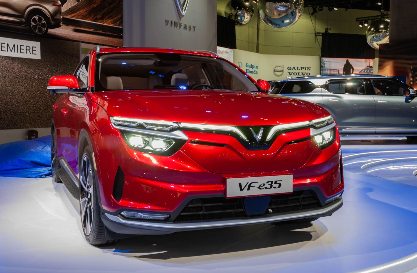 VF e35 tại triển lãm Los Angeles 2021.