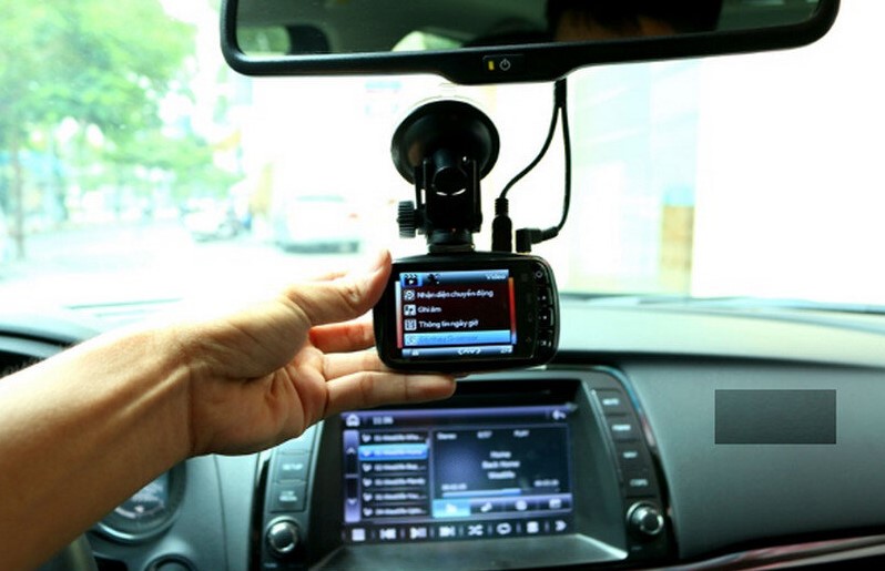 Camera hành trình cho xe ô tô