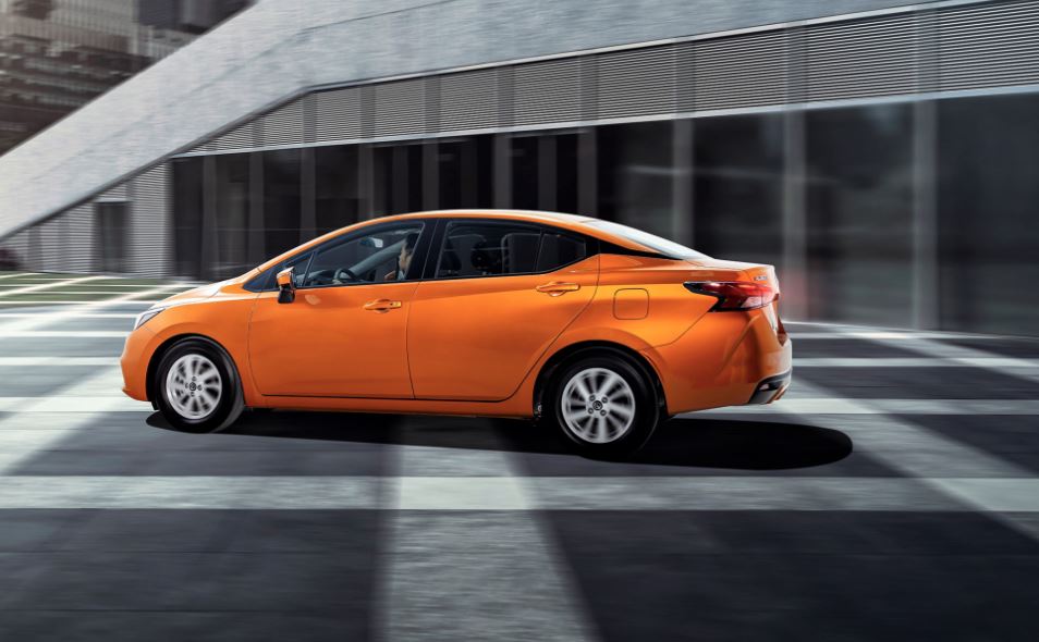 Xe ô tô Nissan Almera